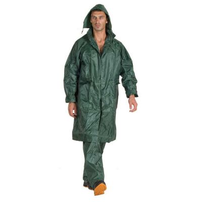 Abrigo de nylon con pantalones para lluvia