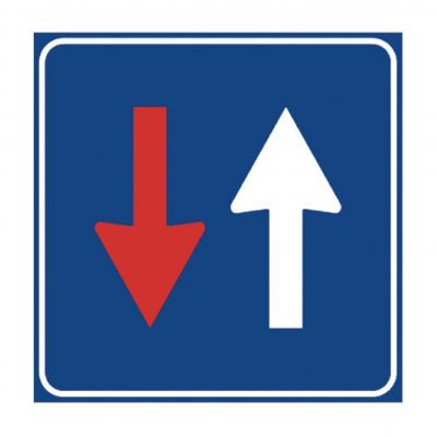 Sheet metal plate class 1 dim. 60x60 fig. 45 right of way in alternate one-way